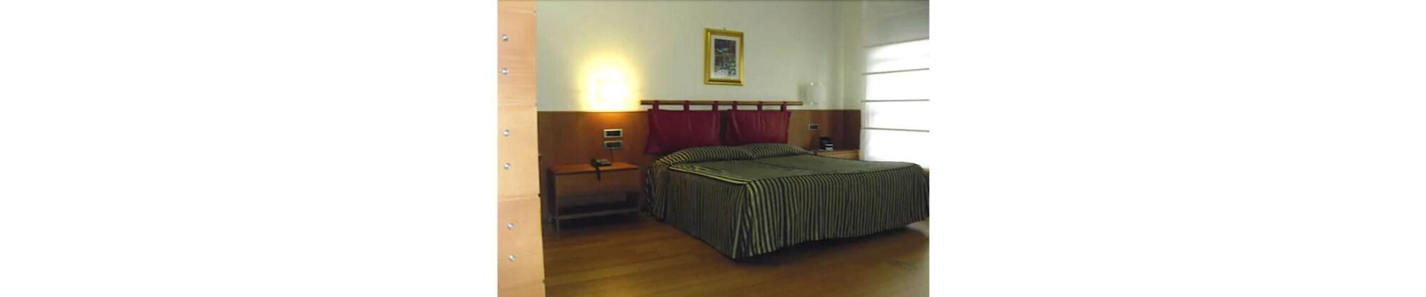 Grand Hotel Leon D'Oro Bari Esterno foto