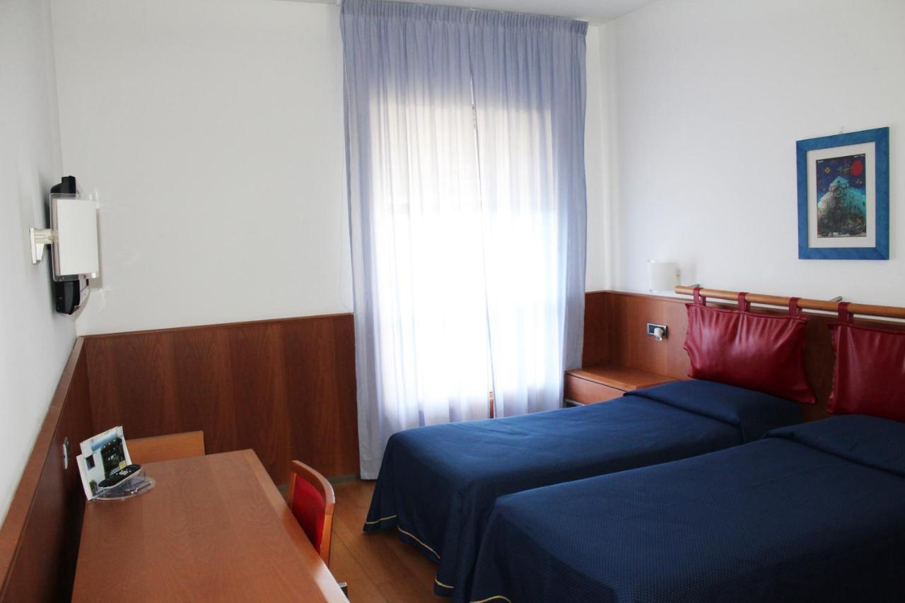 Grand Hotel Leon D'Oro Bari Esterno foto